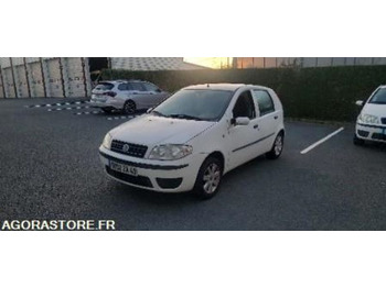 Легковой автомобиль FIAT