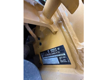 Мини-экскаватор CAT 302-05: фото 4