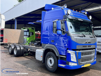 Грузовик-шасси VOLVO FM