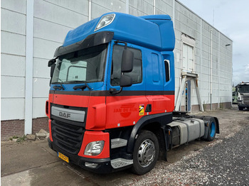 Тягач DAF CF 400