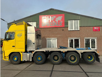 Тягач VOLVO FH16