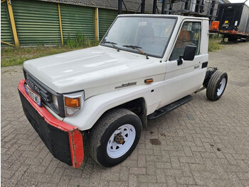 Фургон TOYOTA Land Cruiser