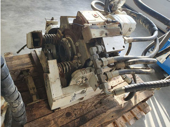 : фото в шапке страницы