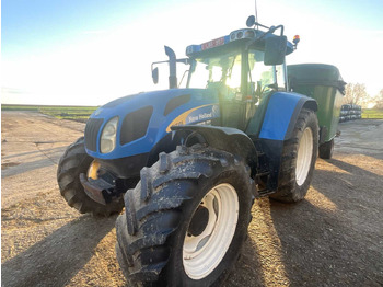 Трактор NEW HOLLAND TVT