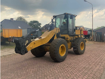 Колёсный погрузчик CATERPILLAR 924H