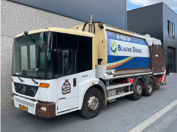 Грузовик MERCEDES-BENZ