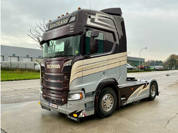 Грузовик SCANIA R 520