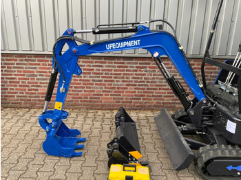 Мини-экскаватор UF Equipment NM-E15: фото 5 Мини-экскаватор UF Equipment NM-E15: фото 5