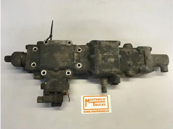 : фото в шапке страницы