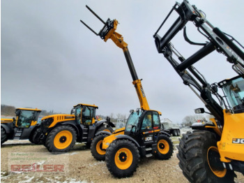 Телескопический погрузчик JCB