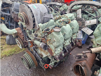 : фото в шапке страницы