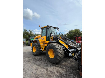 Колёсный погрузчик JCB 435S