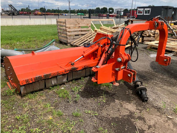 : фото в шапке страницы