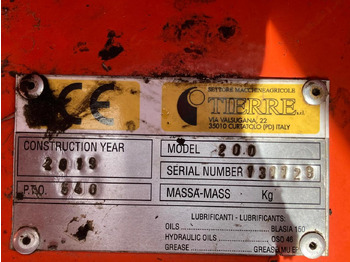 Косилка-измельчитель Tierre TCL 200: фото 5 Косилка-измельчитель Tierre TCL 200: фото 5