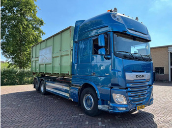 Грузовик-контейнеровоз/ Сменный кузов DAF XF 530