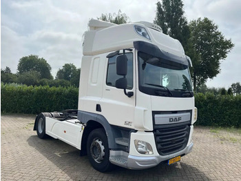 Тягач DAF CF 400