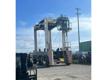 Погрузочно-разгрузочная техника TEREX