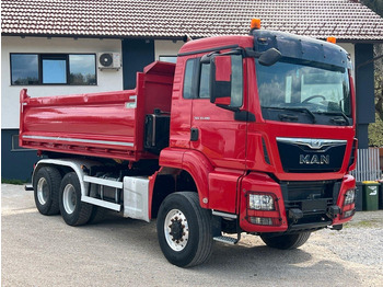 Самосвал MAN TGS 33.480