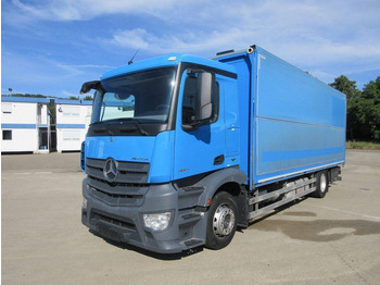 Грузовик с закрытым кузовом MERCEDES-BENZ Antos 1830