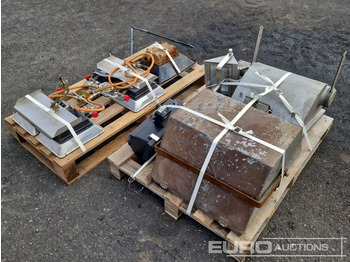 Строительное оборудование Pallets of Lamps (2 of): фото 2