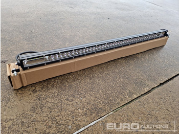 Оборудование для гаражей/ Мастерских Unused 32" 300W Combo Beam LED Light Bar, Mounting Brackets, IP68 Waterproof: фото 4