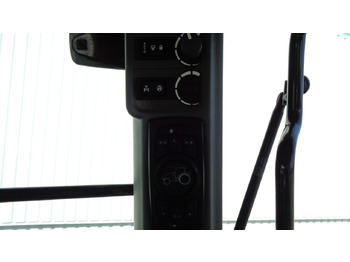 Трактор Valtra S374: фото 4 Трактор Valtra S374: фото 4