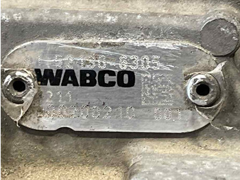 Тормозной клапан для Грузовиков MAN FOOT BREAKE VALVE 81.52130-6305: фото 3