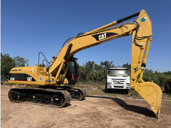 Гусеничный экскаватор CATERPILLAR 320CL