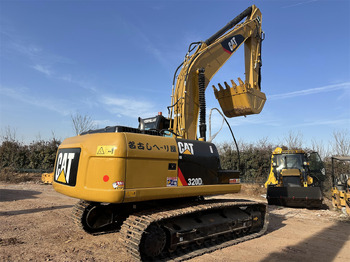 Гусеничный экскаватор CATERPILLAR 320DL