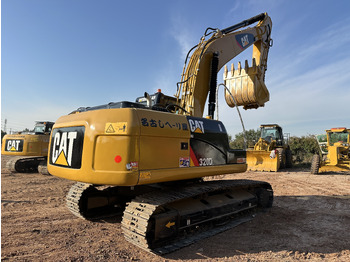 Гусеничный экскаватор CATERPILLAR 320DL: фото 4