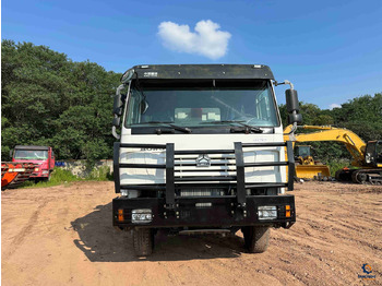 Самосвал SINOTRUK HOWO