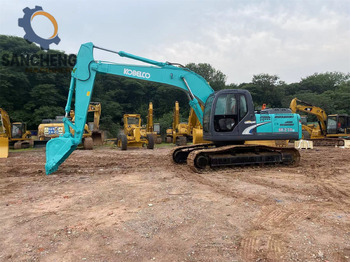 Гусеничный экскаватор KOBELCO