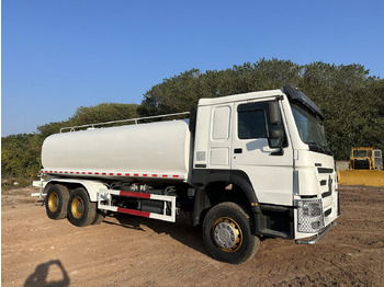 Грузовик-цистерна SINOTRUK HOWO
