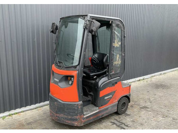 Складской тягач LINDE P60