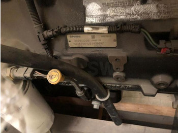 : фото в шапке страницы