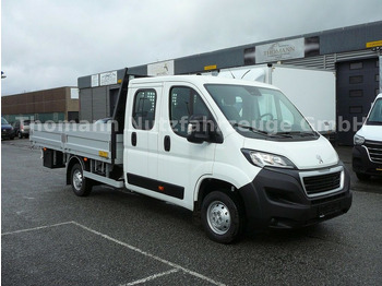 Малотоннажный бортовой грузовик PEUGEOT Boxer