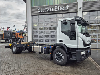 Новый Грузовик-шасси Iveco Eurocargo ML180E28/P 4x2 ZF-Automatik 8AP 3Stück: фото 4