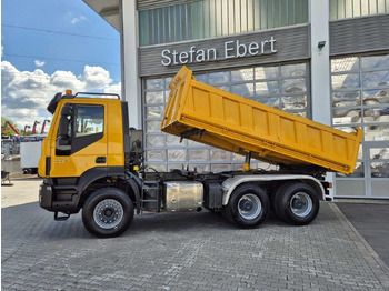 Самосвал Iveco Trakker AD380T50 6x4 Kipper/SZM Wechselsystem: фото 4