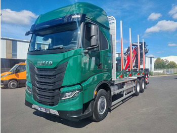 Лесовоз IVECO X-WAY