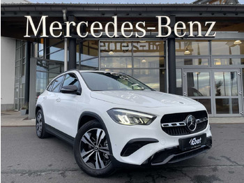 Внедорожник MERCEDES-BENZ