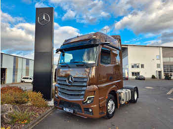 Тягач MERCEDES-BENZ Actros 1848
