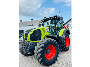 Трактор CLAAS Axion 810