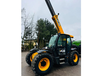 Телескопический погрузчик JCB
