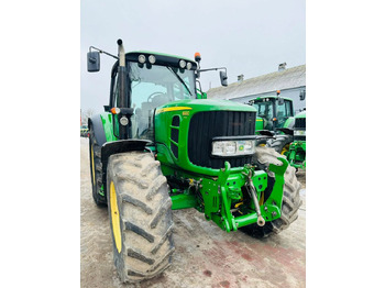 Трактор JOHN DEERE 6930