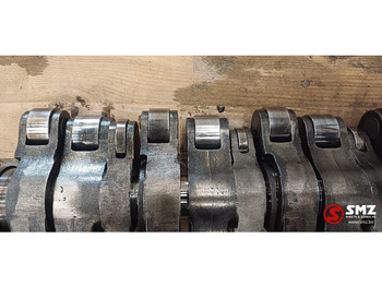 Двигатель и запчасти для Грузовиков Iveco Occ tuimelaaras + tuimelaars F3AE3681 Cursor 10 Iv: фото 3 Двигатель и запчасти для Грузовиков Iveco Occ tuimelaaras + tuimelaars F3AE3681 Cursor 10 Iv: фото 3