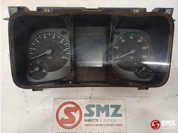 Приборная панель MERCEDES-BENZ