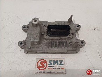 : фото в шапке страницы