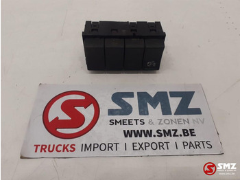 : фото в шапке страницы