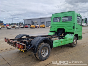 Грузовик-шасси 2002 Mercedes 4x2 Chassis Cab, Manual Gearbox: фото 5