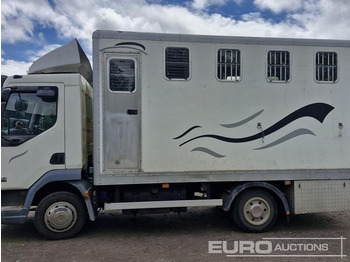 Грузовик для перевозки животных DAF 45 150